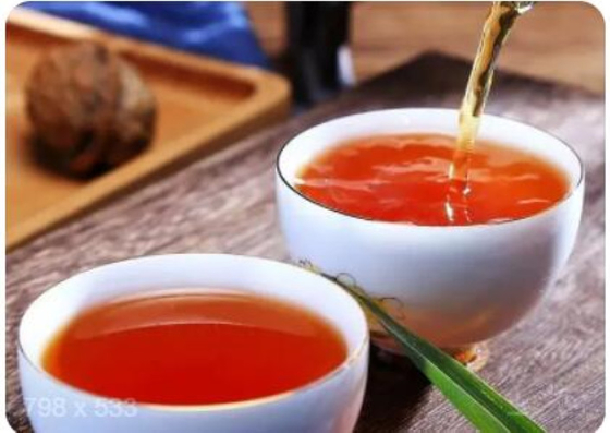 Zoete, lage tot middelmatige prijs Oolong thee 2 jaar houdbaarheid