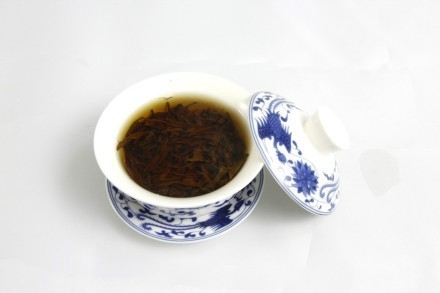 Ervaar de elegantie van Feibai Anji witte thee gouden knop - Golden Peony Tea