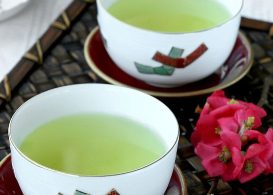 Hoge temperatuur gebakken souchong zwarte thee zilver junmei een knop of twee